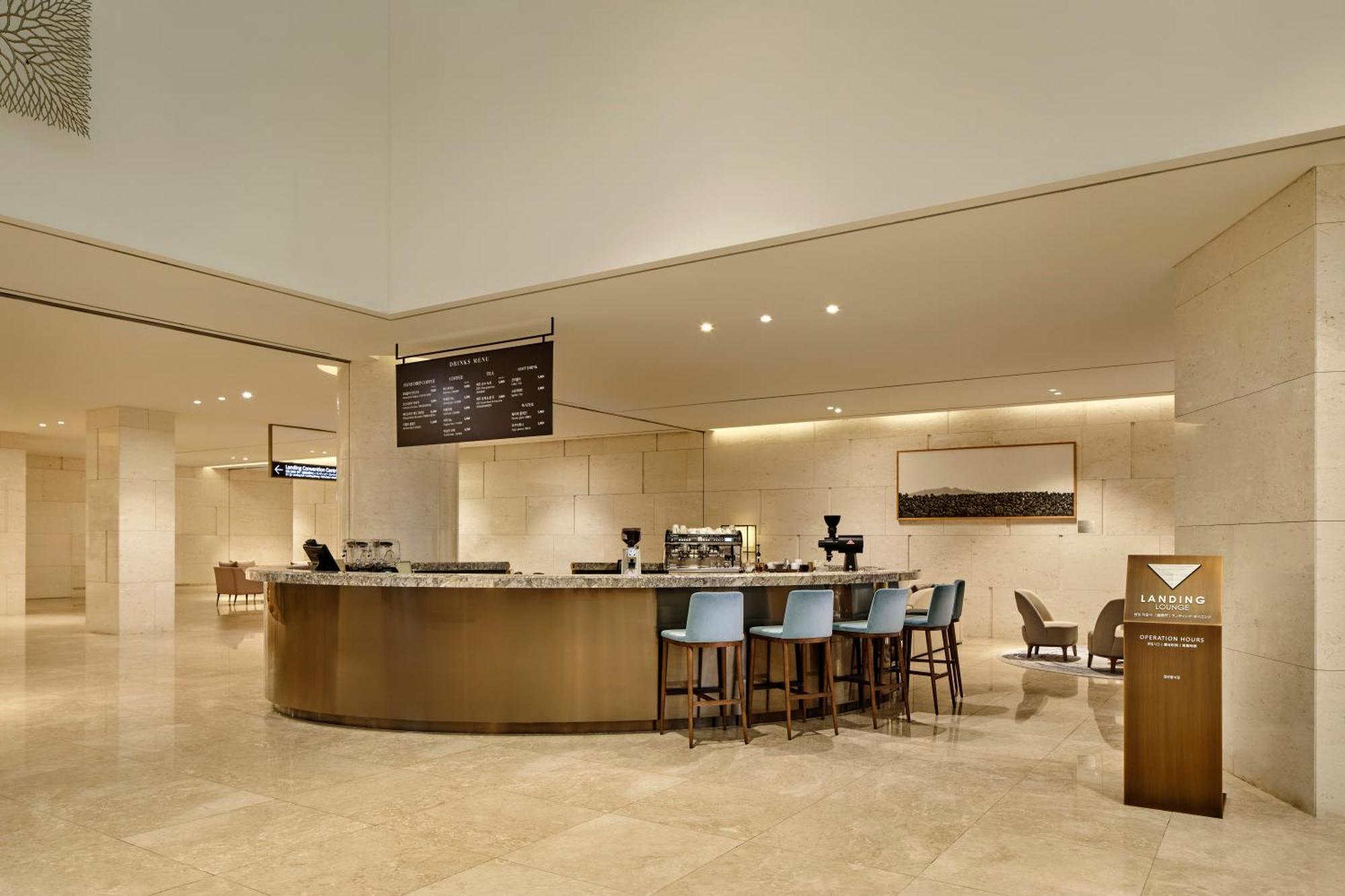 Landing Jeju Shinhwa World Hotel Экстерьер фото